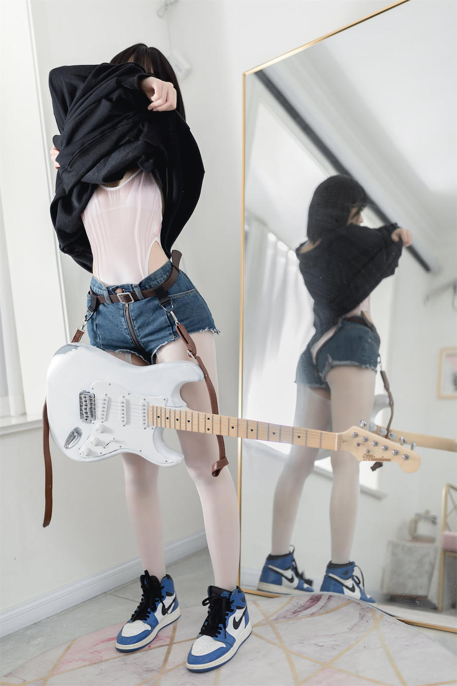 杏仁曲奇-No.007–升玖吉他姐姐-在线看 第2张 杏仁曲奇-No.007–升玖吉他姐姐-在线看 第2张