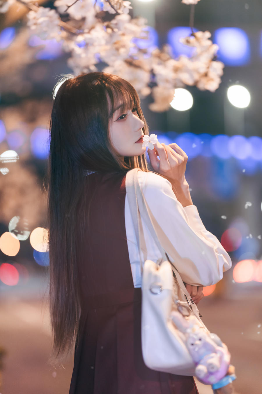 兔子Zzz不吃胡萝卜-No.023-邂逅樱花雨-在线看 第1张 兔子Zzz不吃胡萝卜-No.023-邂逅樱花雨-在线看 第1张