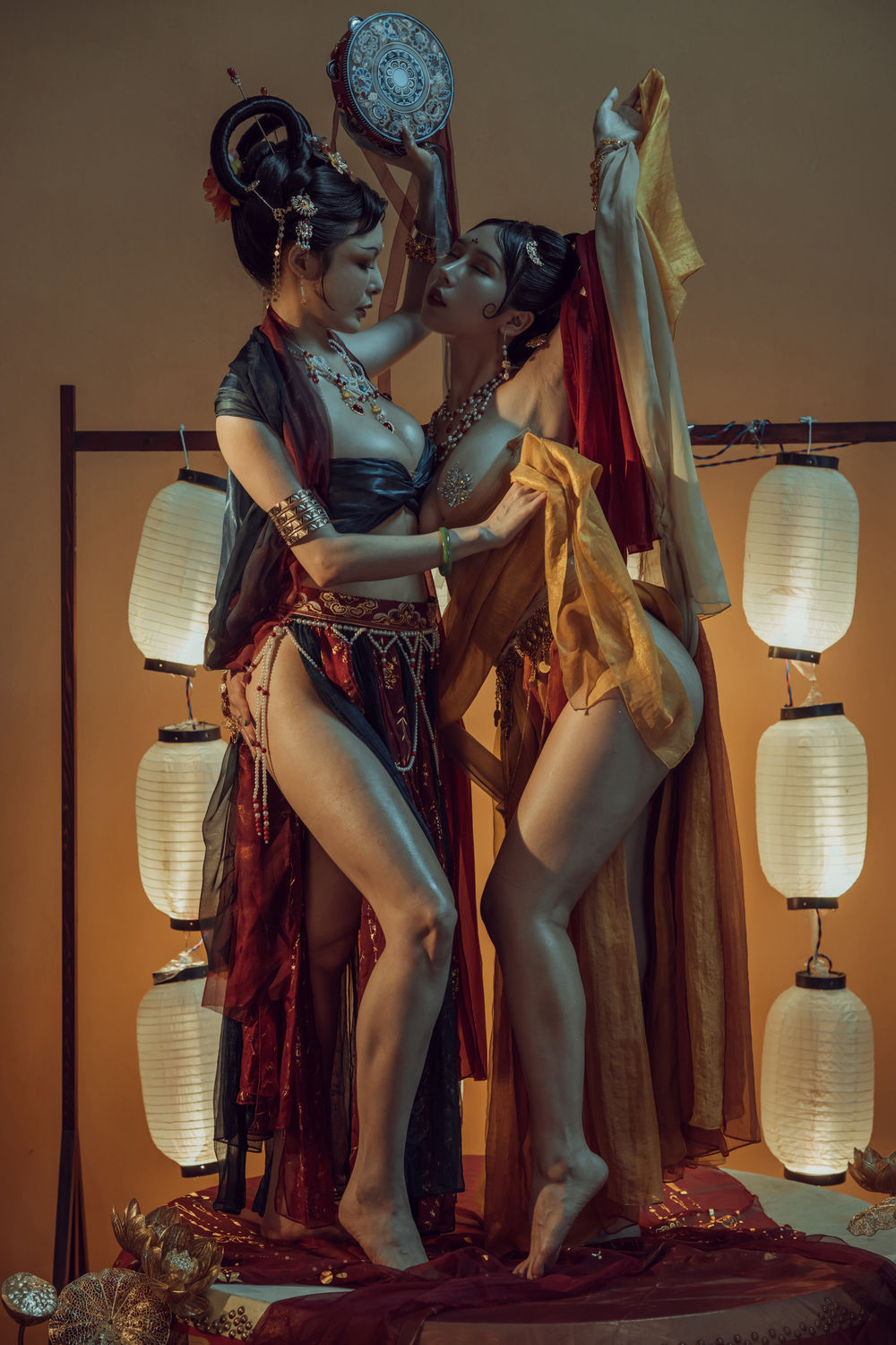 秋和柯基-No.052-红尘梦 秋和柯基&奶桃-在线看 第2张 秋和柯基-No.052-红尘梦 秋和柯基&奶桃-在线看 第2张