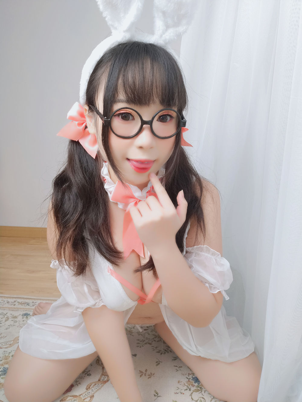 胡桃的朋友圈(胡桃喵)-No.020-2020年10月合集 大白兔-在线看 第2张 胡桃的朋友圈(胡桃喵)-No.020-2020年10月合集 大白兔-在线看 第2张