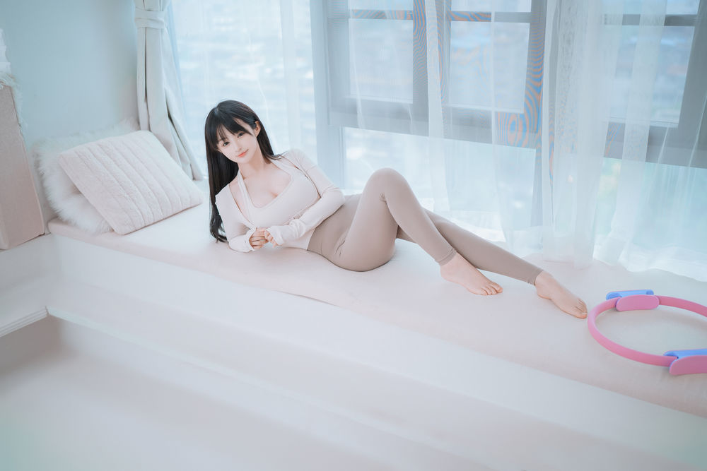 桜井宁宁(宁宁子同学)-No.051-瑜伽妹妹-在线看 第2张 桜井宁宁(宁宁子同学)-No.051-瑜伽妹妹-在线看 第2张