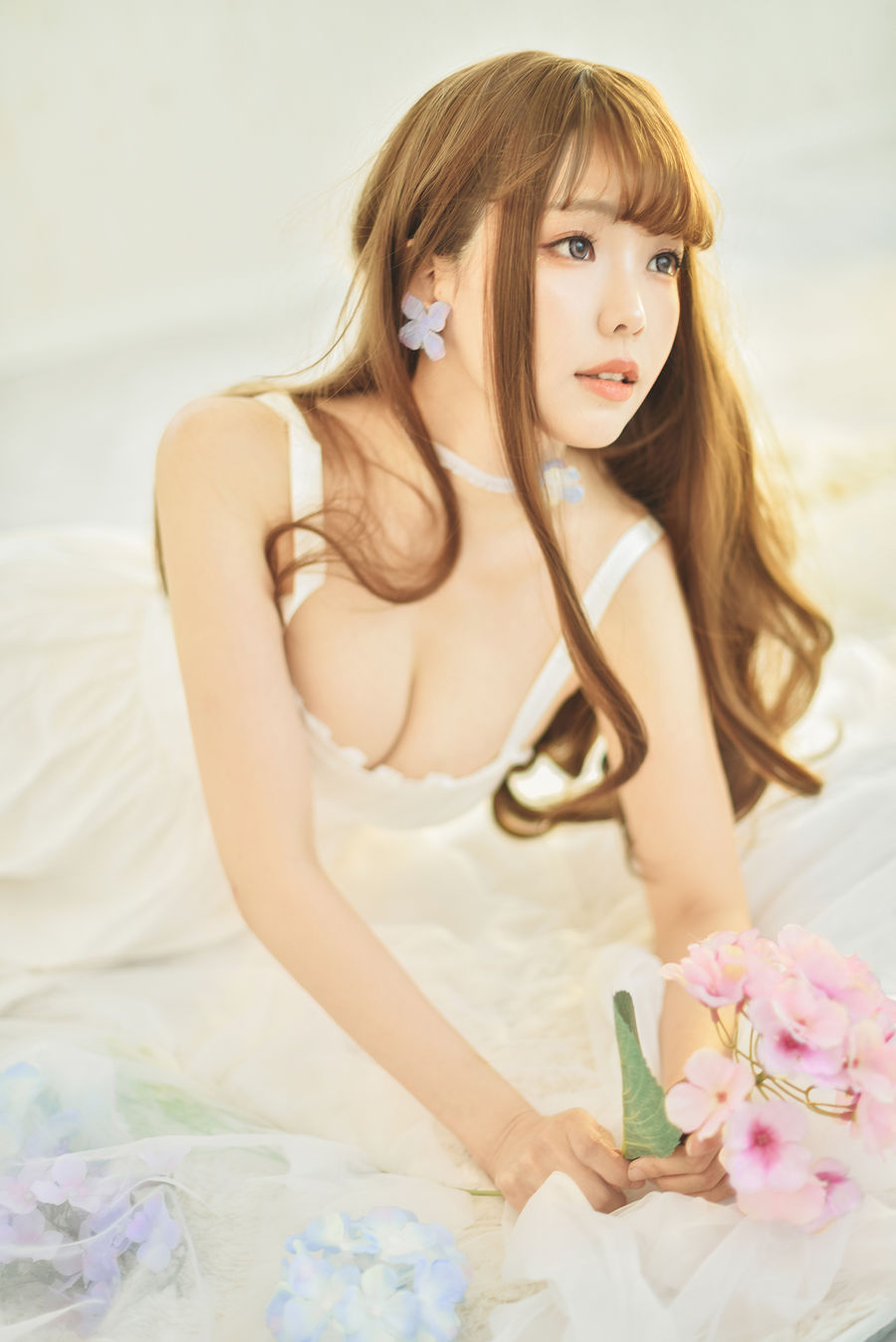ElyEE子-No.051-White Dress-在线看 第1张 ElyEE子-No.051-White Dress-在线看 第1张
