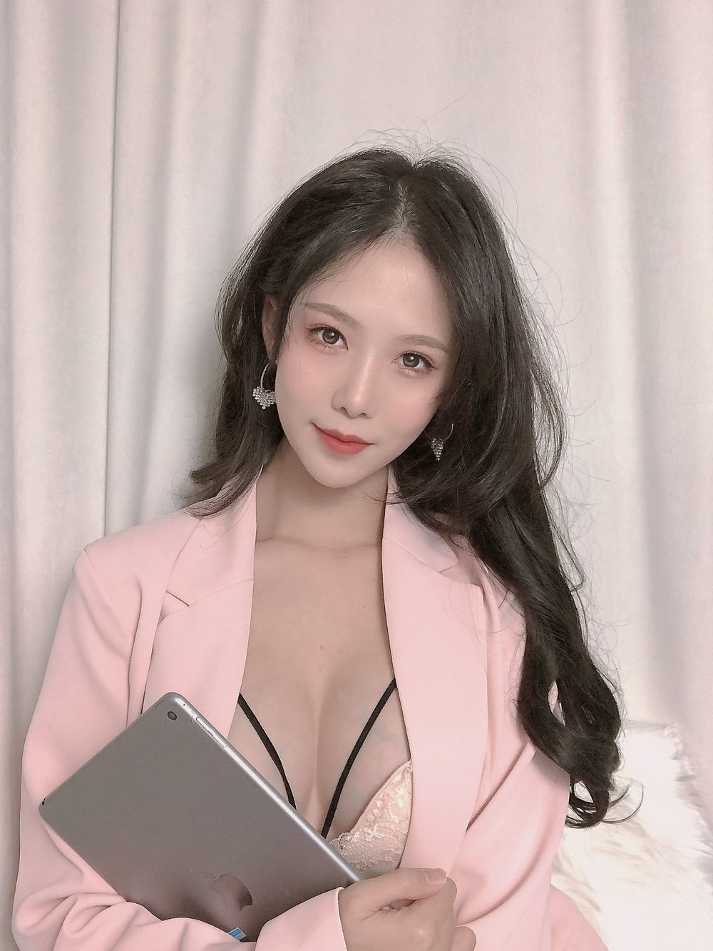 抖娘-利世-No.054-粉色西装-在线看 第1张 抖娘-利世-No.054-粉色西装-在线看 第1张