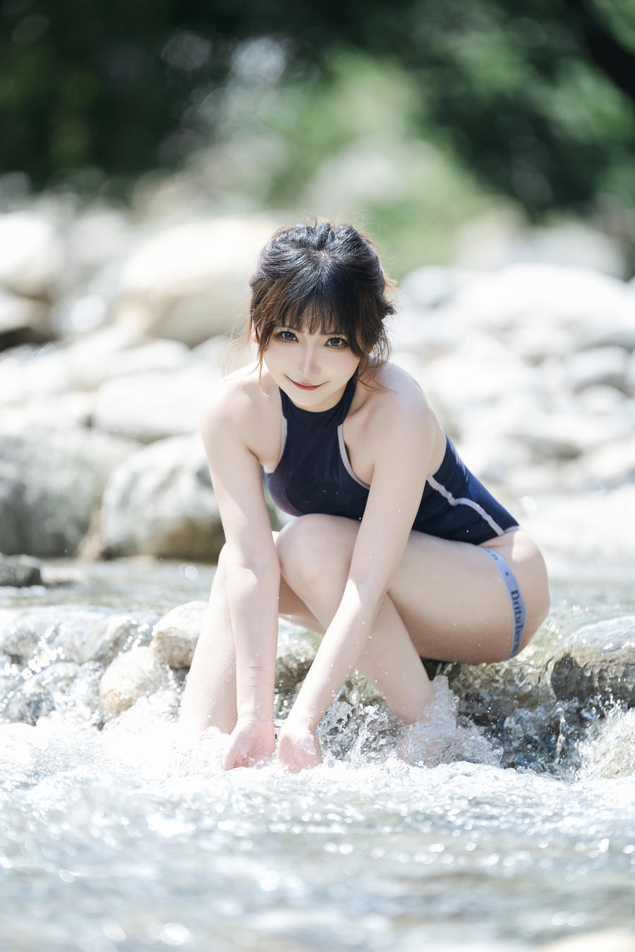 是三不是世w-No.015-小溪竞泳-在线看 第2张 是三不是世w-No.015-小溪竞泳-在线看 第2张