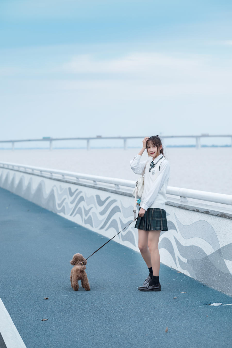 兔子Zzz不吃胡萝卜-No.081-青草味的河堤-在线看 第2张 兔子Zzz不吃胡萝卜-No.081-青草味的河堤-在线看 第2张