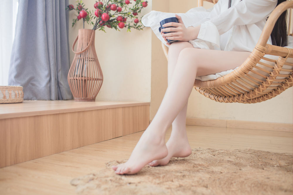 花兮_honoka-No.003-能代 宁静的六叠间-在线看 第3张 花兮_honoka-No.003-能代 宁静的六叠间-在线看 第3张