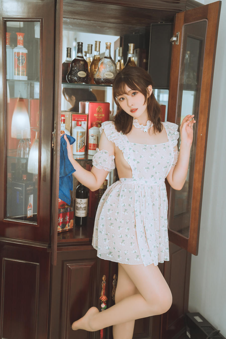 Natsuko_夏夏子-No.073 – 碎花围裙-在线看 第3张 Natsuko_夏夏子-No.073 – 碎花围裙-在线看 第3张