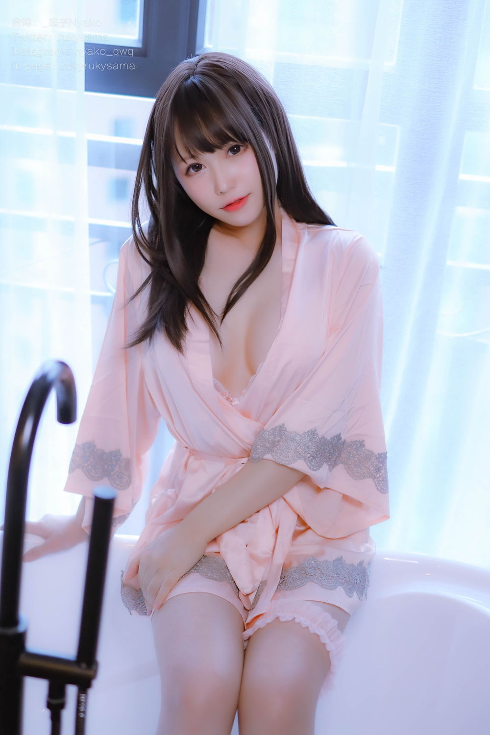 Nyako喵子-丝绸睡衣-在线看 第2张 Nyako喵子-丝绸睡衣-在线看 第2张