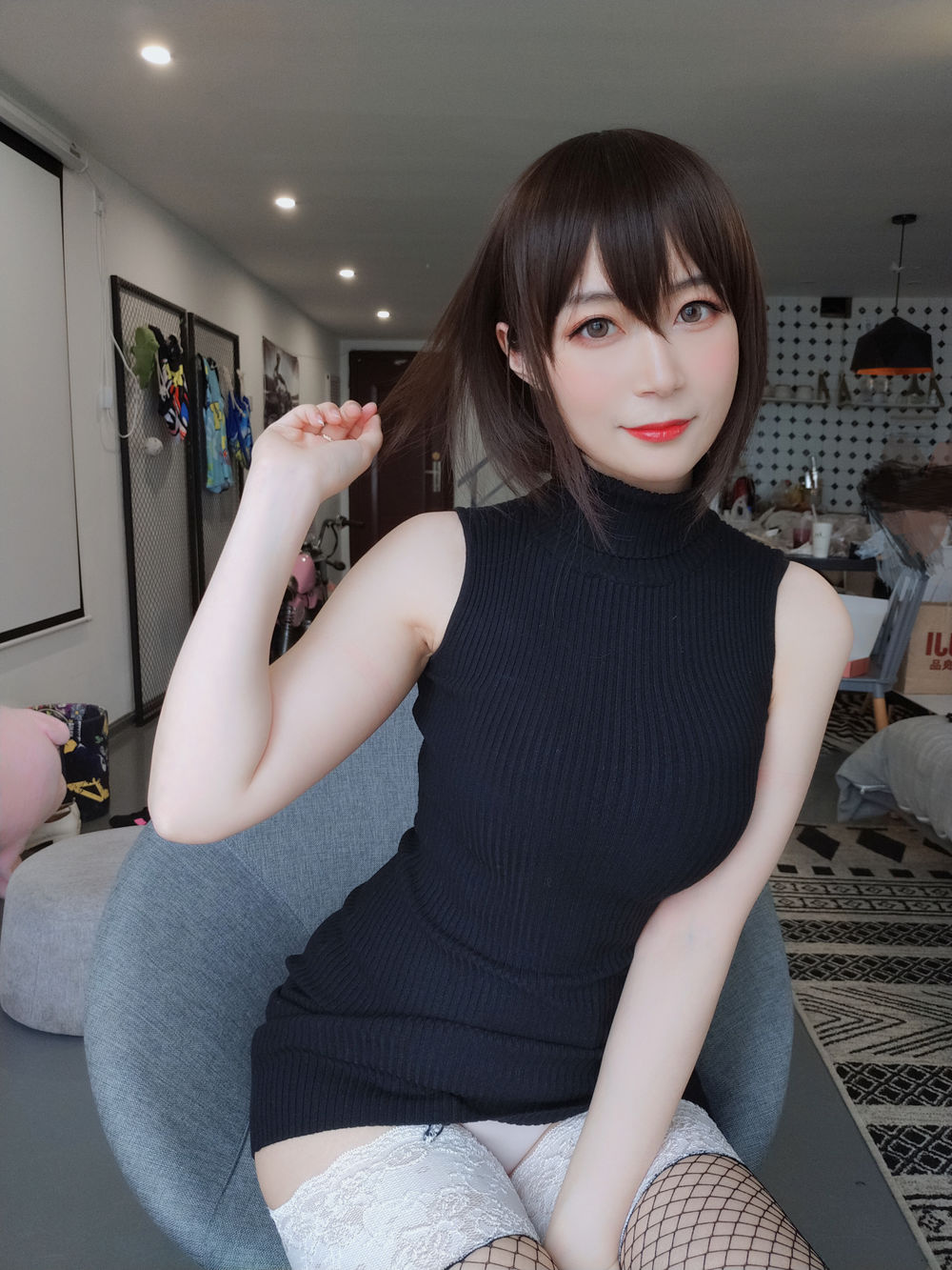 白银81-No.009-黑色包臀裙-在线看 第1张 白银81-No.009-黑色包臀裙-在线看 第1张