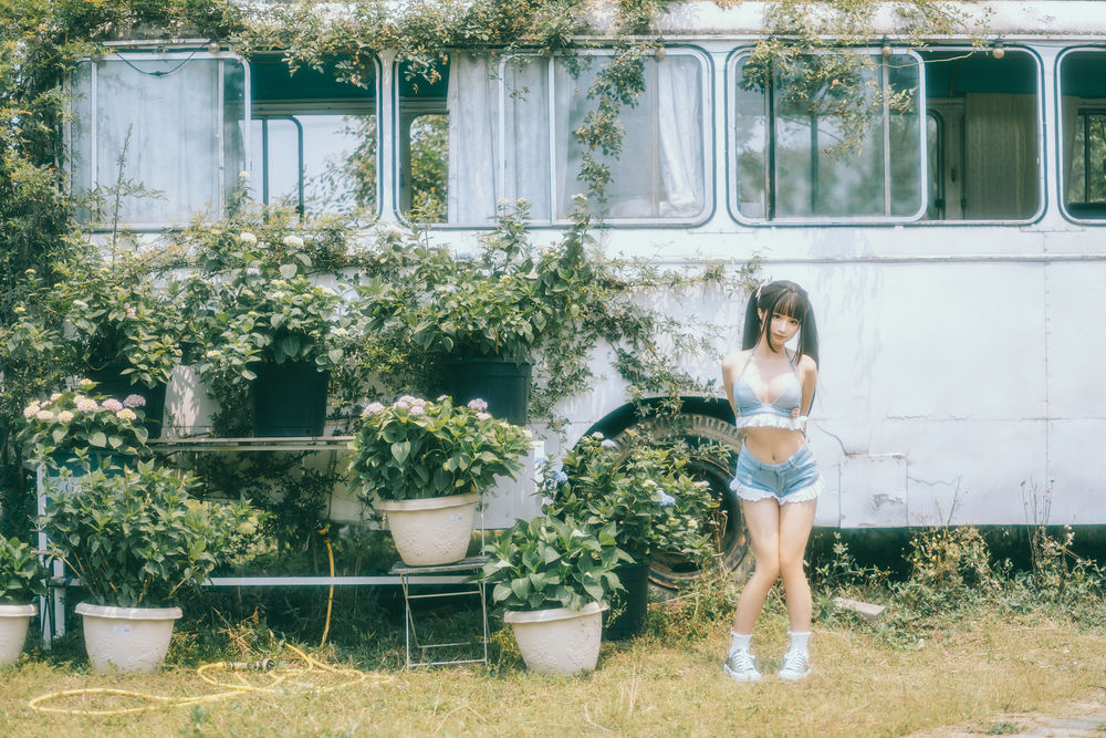 蠢沫沫-No.181-大巴车-在线看 第1张 蠢沫沫-No.181-大巴车-在线看 第1张