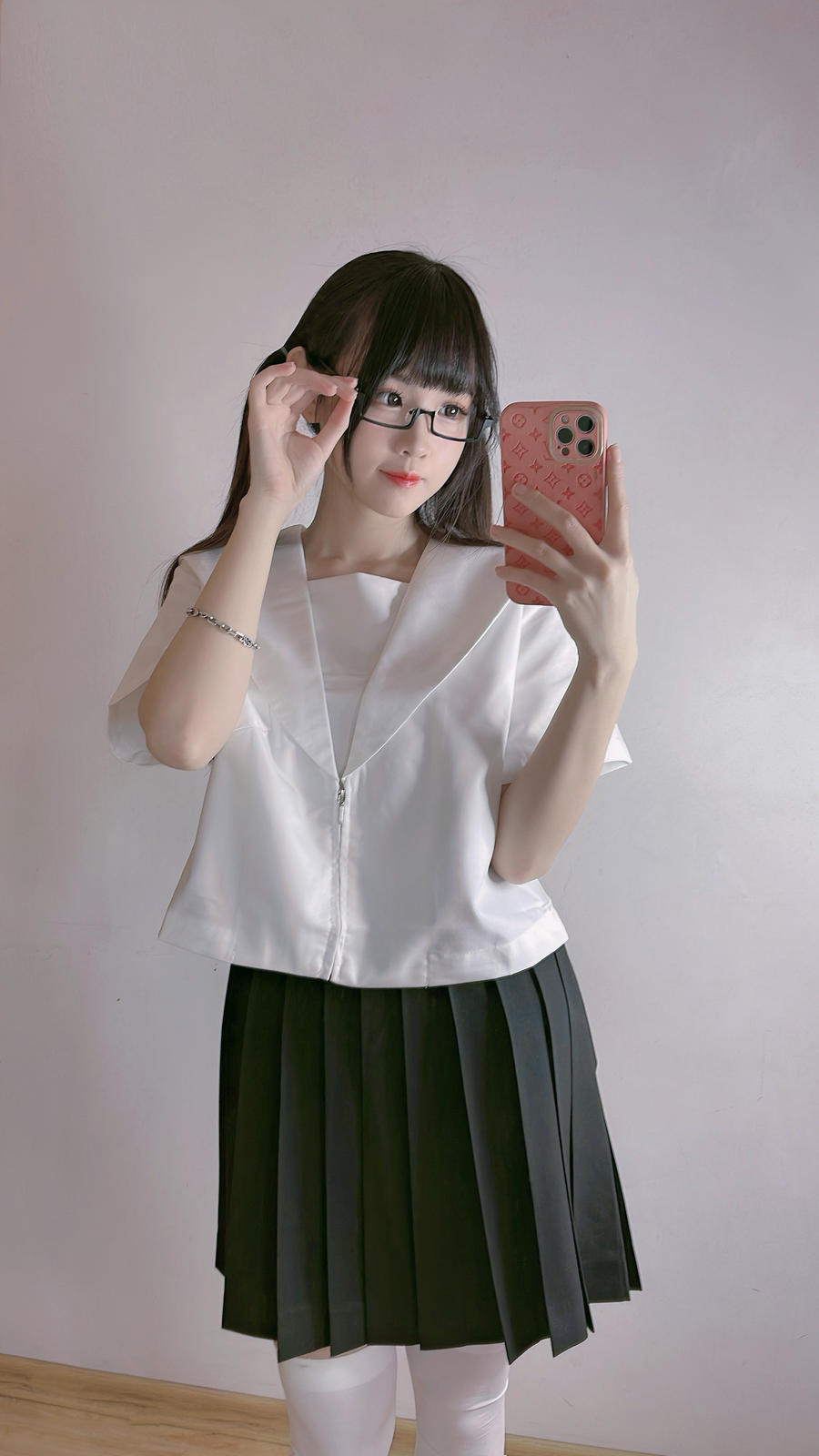 miko酱ww-No.055 – 自拍系列 白丝03 (15套)-在线看 第1张 miko酱ww-No.055 – 自拍系列 白丝03 (15套)-在线看 第1张