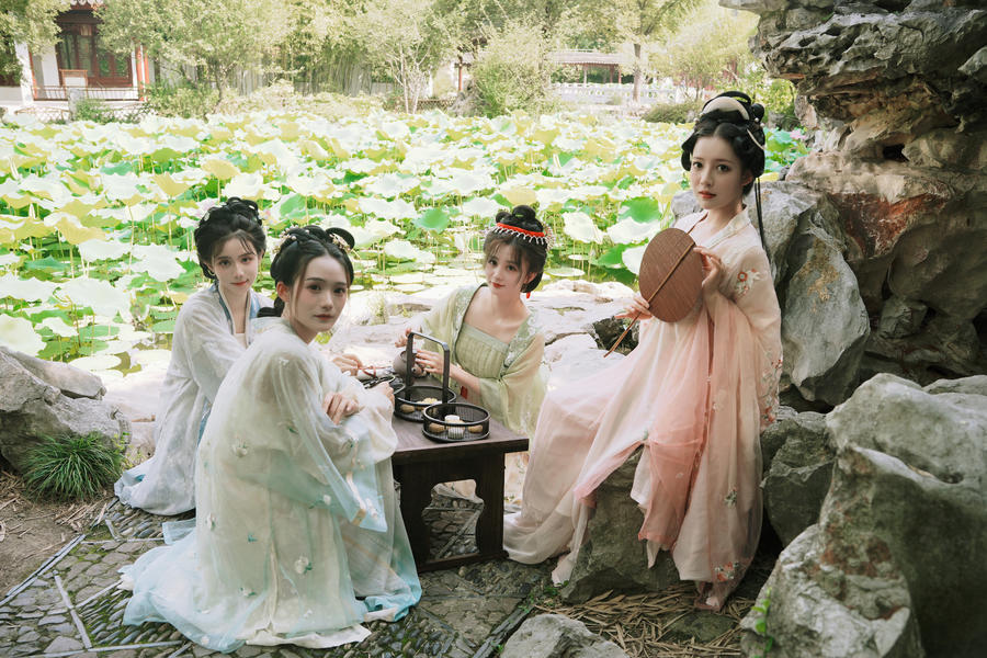 贰加六-No.074–游园惊梦 (&兔子Zzz不吃胡萝卜)-在线看 第2张 贰加六-No.074–游园惊梦 (&兔子Zzz不吃胡萝卜)-在线看 第2张