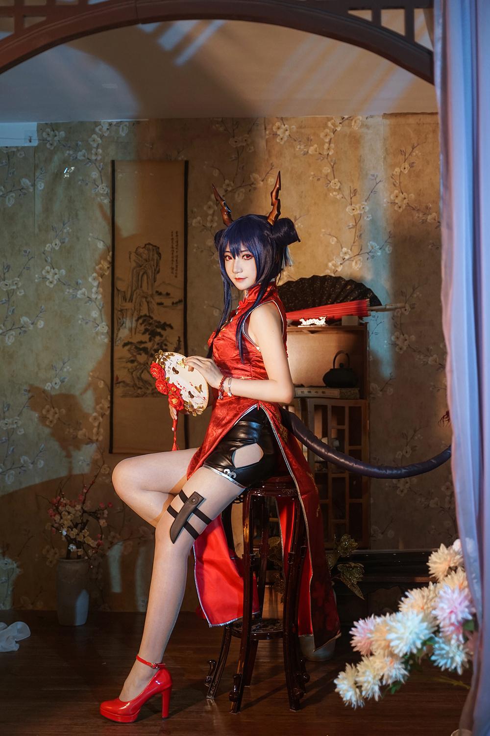 许多鱼鱼鱼-No.014-明日方舟 陈sir旗袍-在线看 第3张 许多鱼鱼鱼-No.014-明日方舟 陈sir旗袍-在线看 第3张