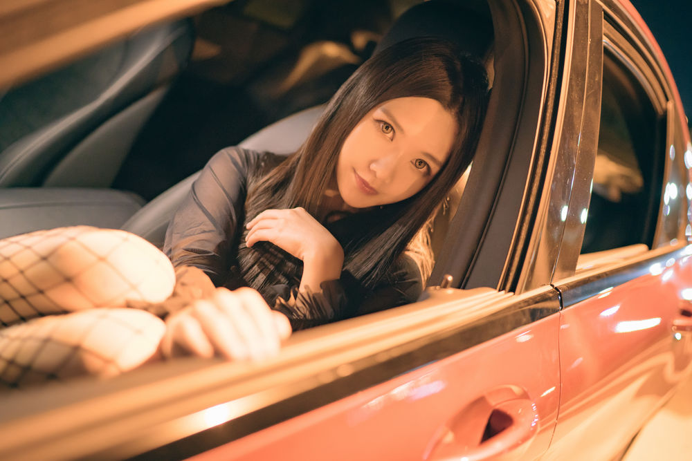 源纱希喵喵喵-No.005-香车美人-在线看 第1张 源纱希喵喵喵-No.005-香车美人-在线看 第1张