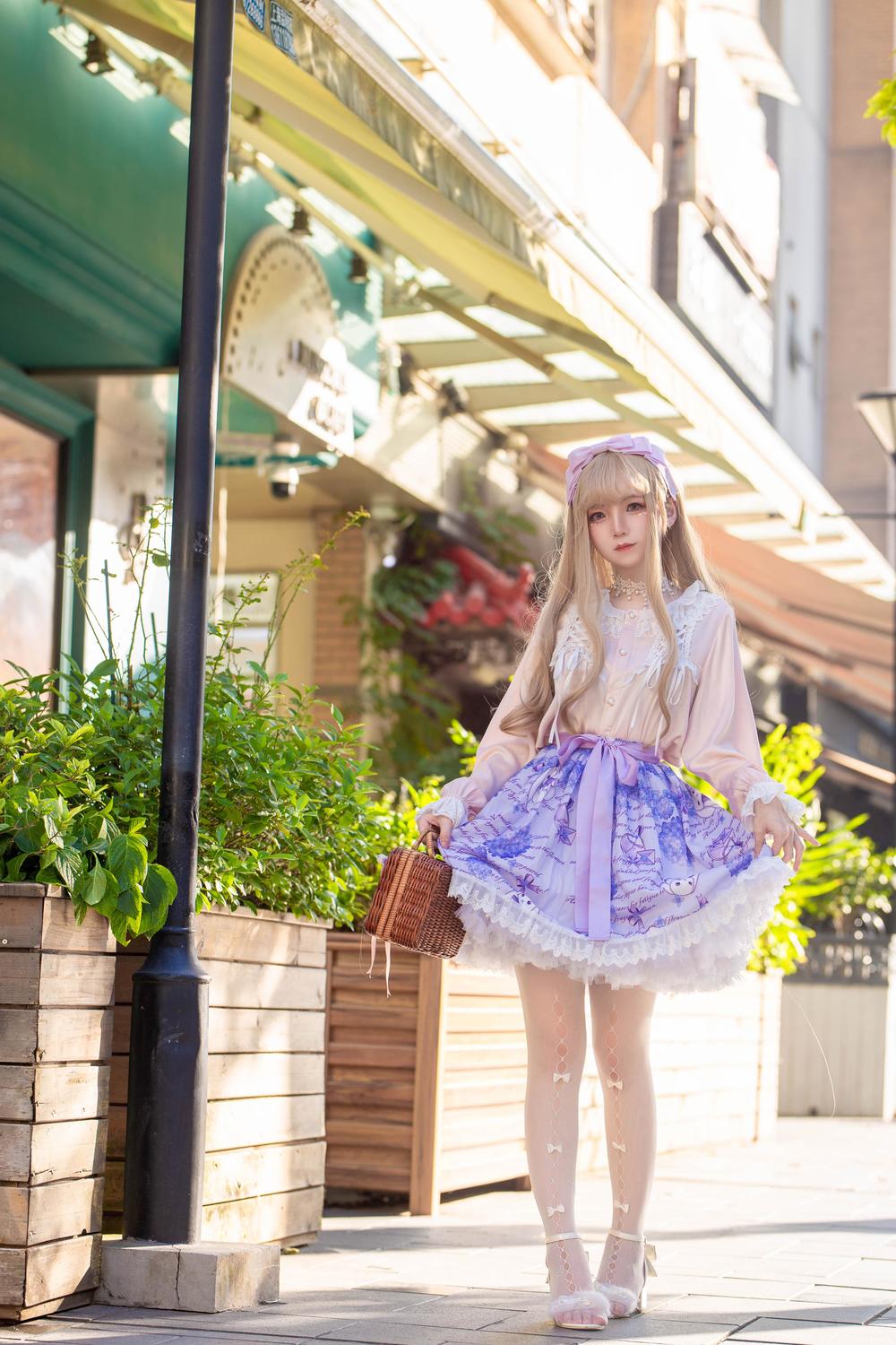 楚楚子w-No.076-洛丽塔 小偶像打歌服2-在线看 第1张 楚楚子w-No.076-洛丽塔 小偶像打歌服2-在线看 第1张