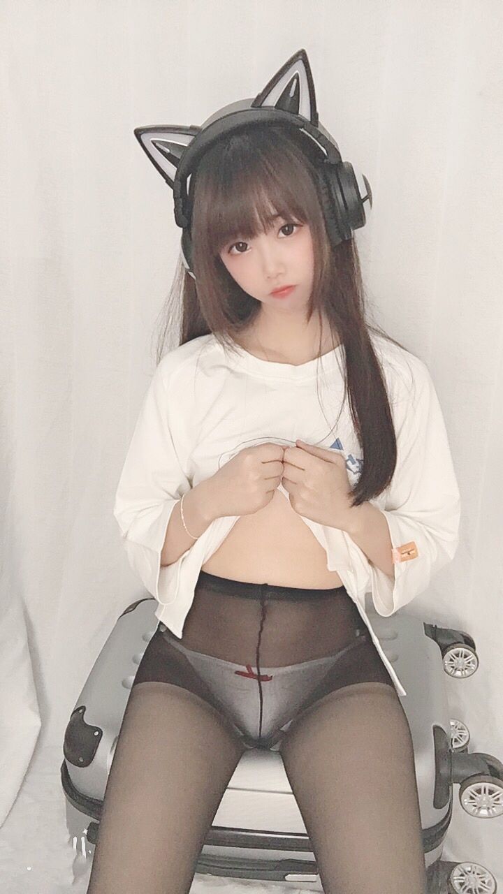 雪琪SAMA-No.006-干物妹自拍+赠送浴巾自拍-在线看 第2张 雪琪SAMA-No.006-干物妹自拍+赠送浴巾自拍-在线看 第2张