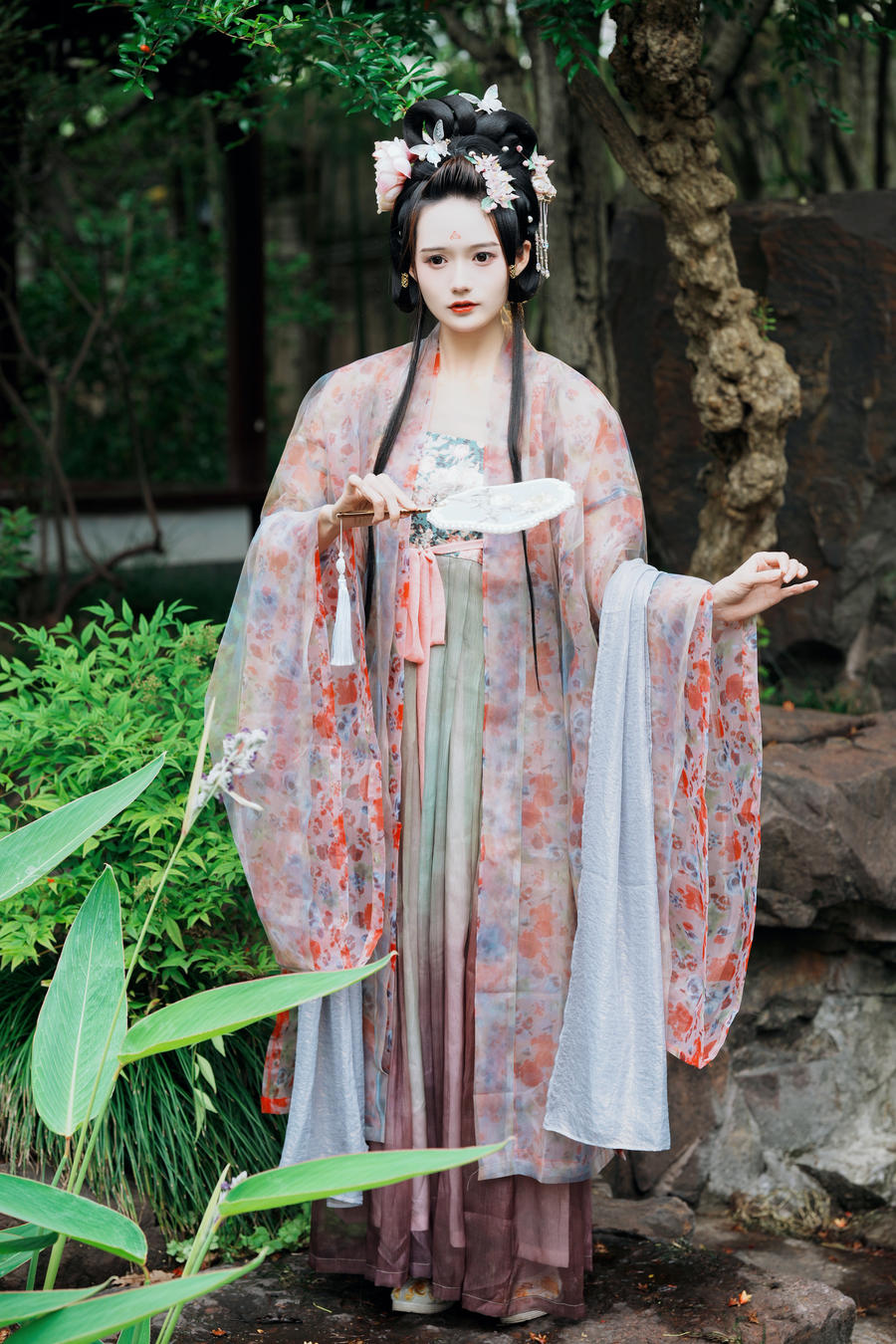 兔子Zzz不吃胡萝卜-No.124–天青色等烟雨-在线看 第2张 兔子Zzz不吃胡萝卜-No.124–天青色等烟雨-在线看 第2张