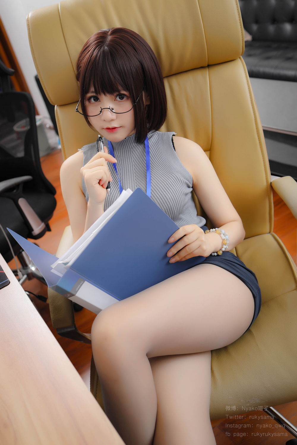 Nyako喵子-No.013-Nyako 誰も知らないの大人時間3-在线看 第3张 Nyako喵子-No.013-Nyako 誰も知らないの大人時間3-在线看 第3张