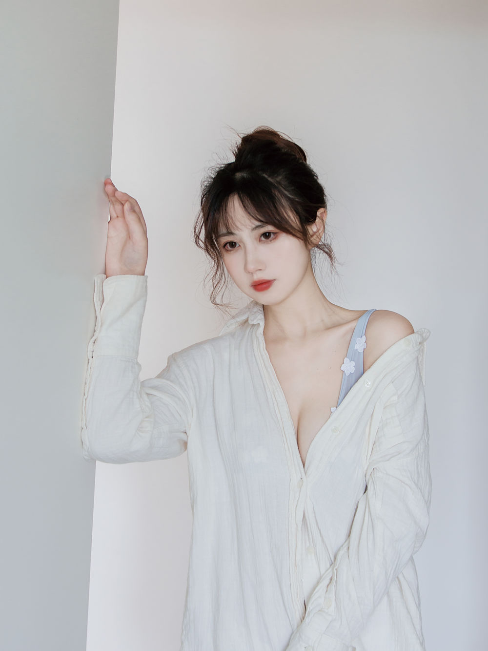 念雪ww-No.022-居家蓝色-在线看 第1张 念雪ww-No.022-居家蓝色-在线看 第1张