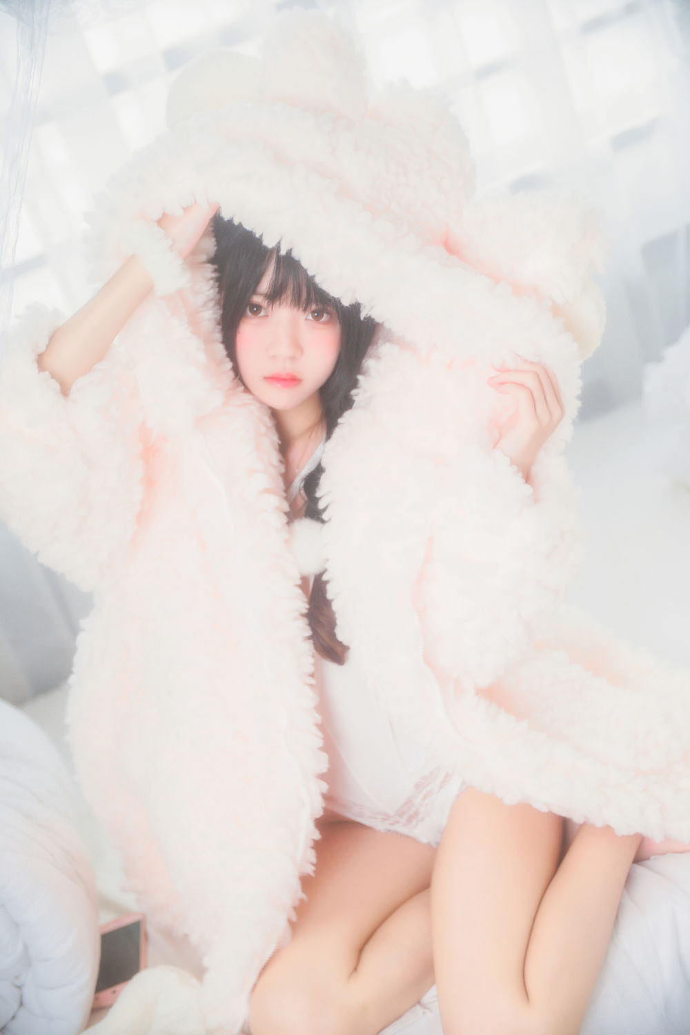 桜桃喵-No.018-冬眠系列 纯白私房-在线看 第1张 桜桃喵-No.018-冬眠系列 纯白私房-在线看 第1张