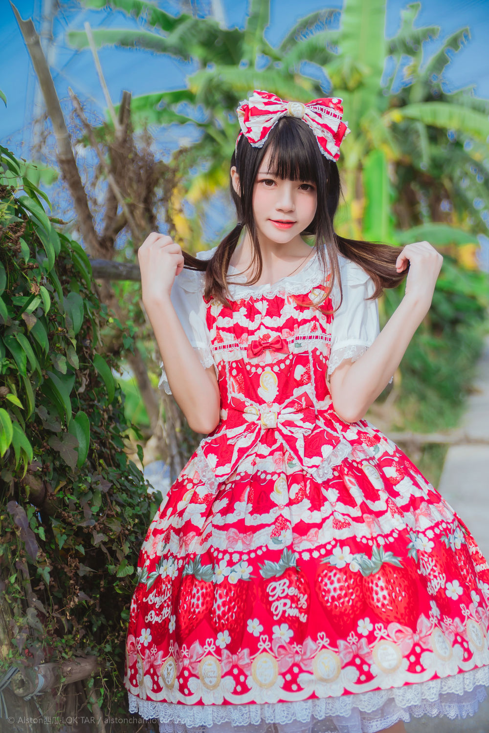 桜桃喵-No.009-草莓-在线看 第1张 桜桃喵-No.009-草莓-在线看 第1张