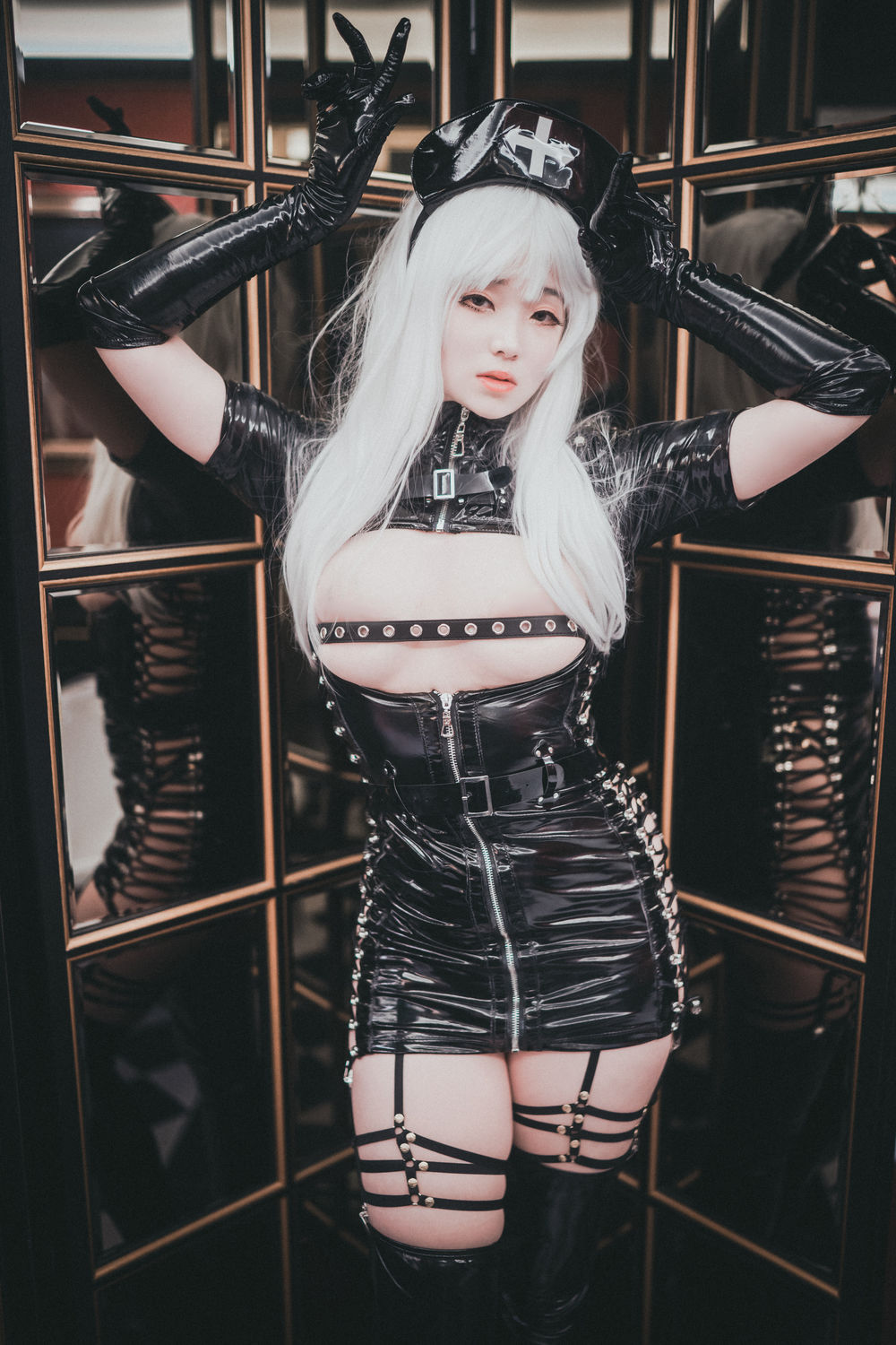 Bambi(밤비)-No.013-Poisonous Nurse-在线看 第2张 Bambi(밤비)-No.013-Poisonous Nurse-在线看 第2张