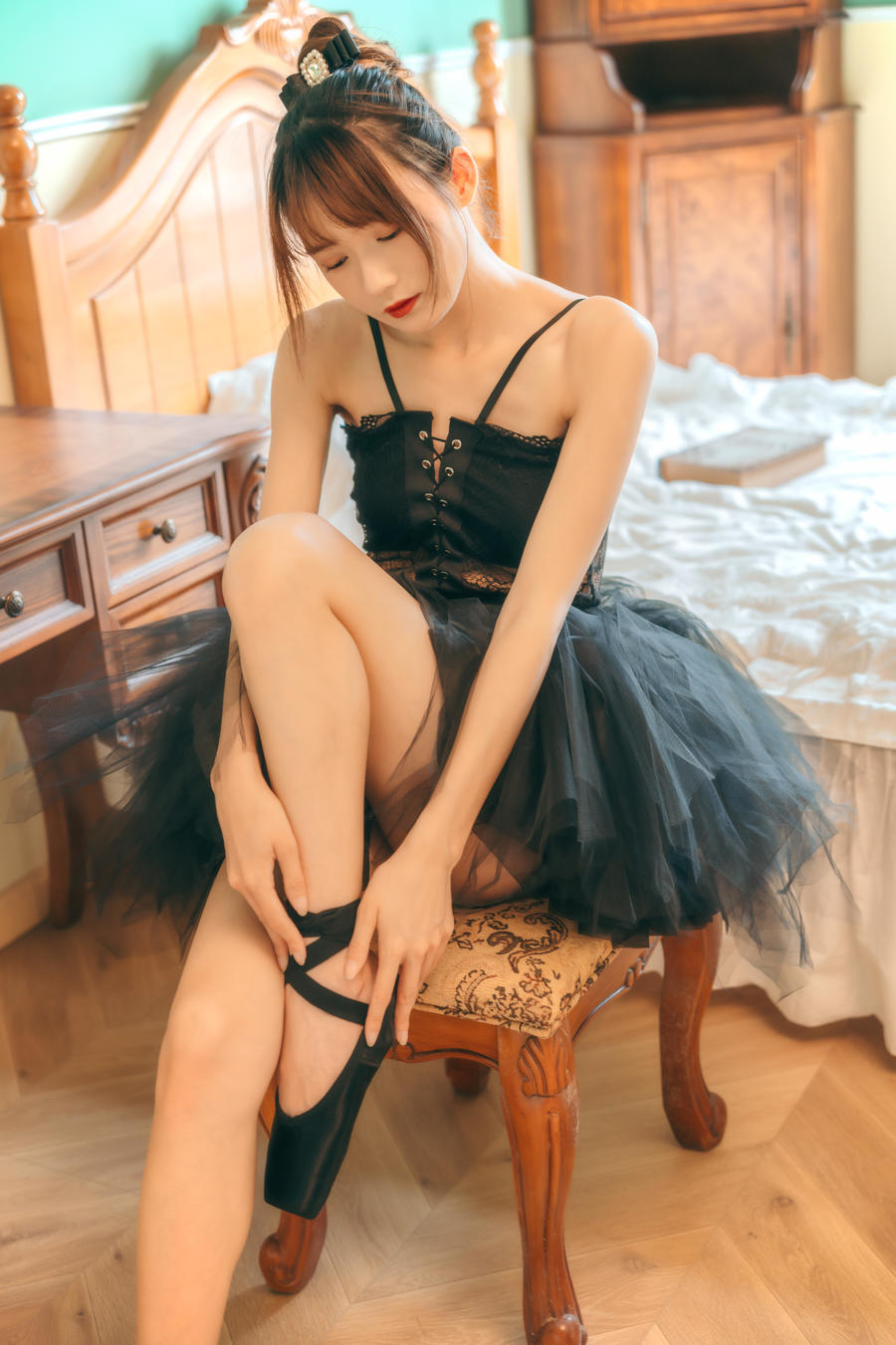 兔子Zzz不吃胡萝卜-No.105–足尖上的温柔-在线看 第3张 兔子Zzz不吃胡萝卜-No.105–足尖上的温柔-在线看 第3张