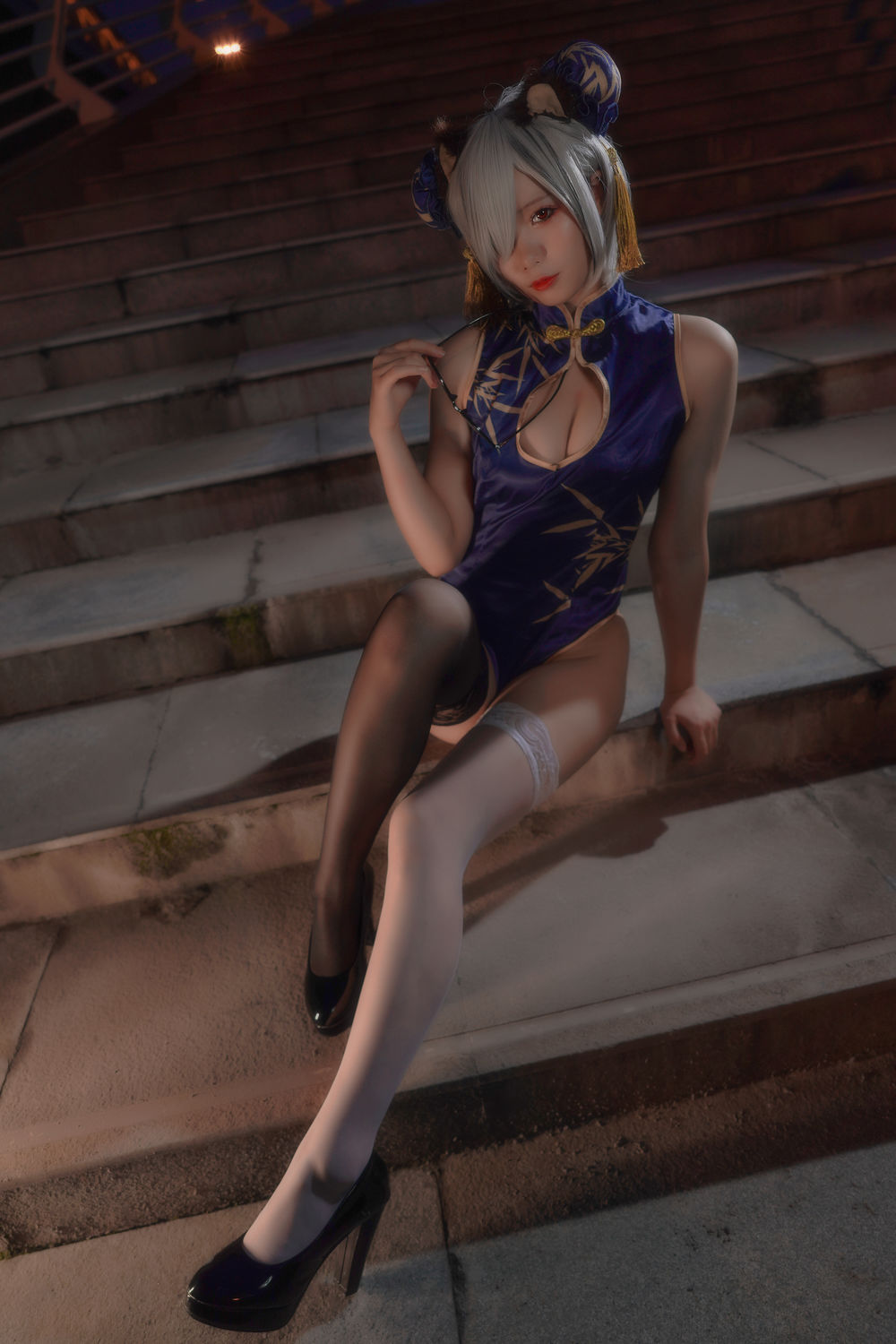 墨玉-M-No.001-明日方舟 食铁兽-在线看 第2张 墨玉-M-No.001-明日方舟 食铁兽-在线看 第2张