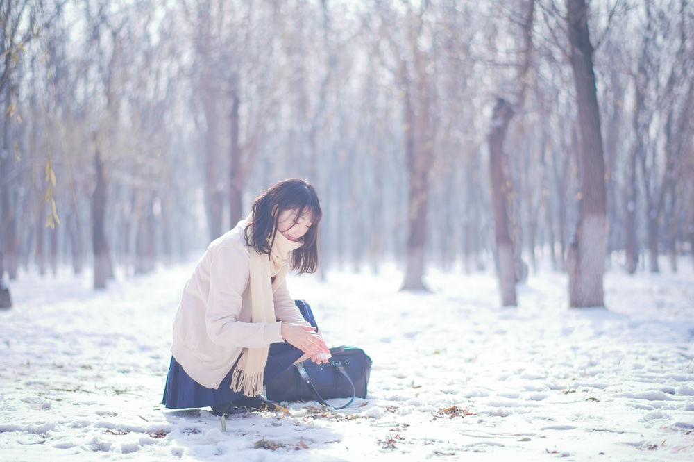 周叽是可爱兔兔-No.028-雪景jk-在线看 第1张 周叽是可爱兔兔-No.028-雪景jk-在线看 第1张