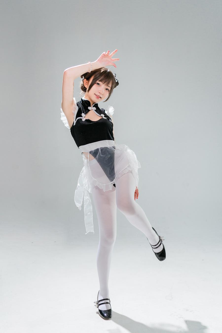 花铃-No.009-高叉小熊猫-在线看 第1张 花铃-No.009-高叉小熊猫-在线看 第1张