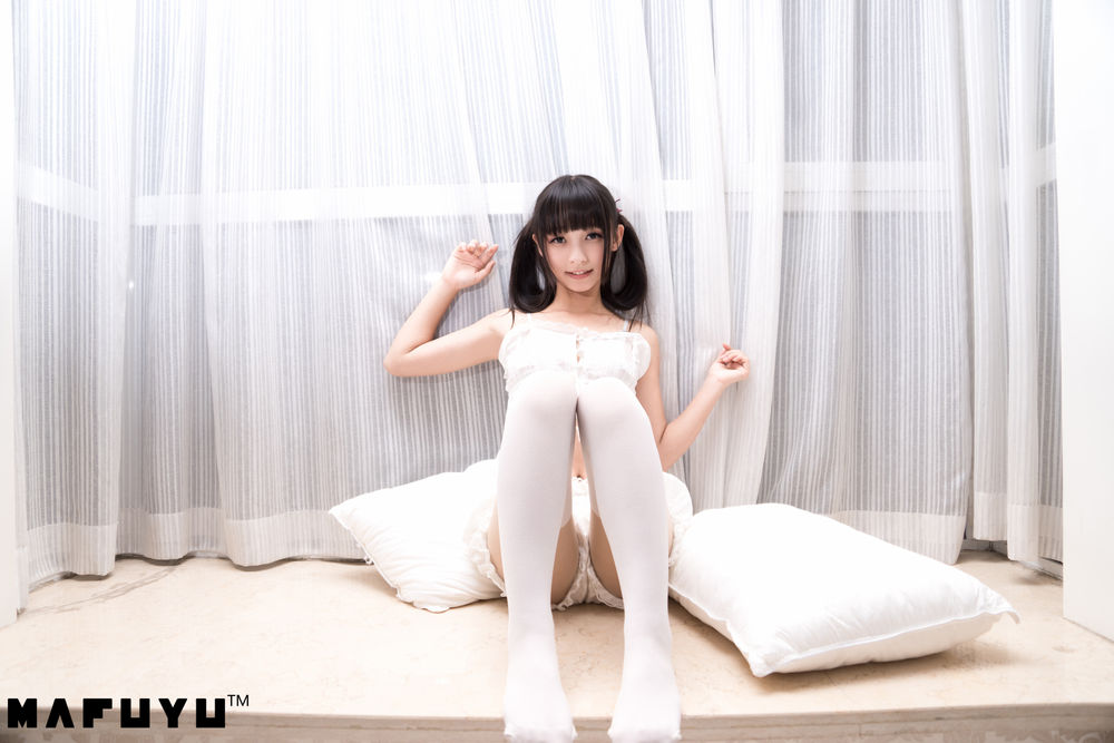 神楽坂真冬-No.006-猫爪白丝-在线看 第1张 神楽坂真冬-No.006-猫爪白丝-在线看 第1张