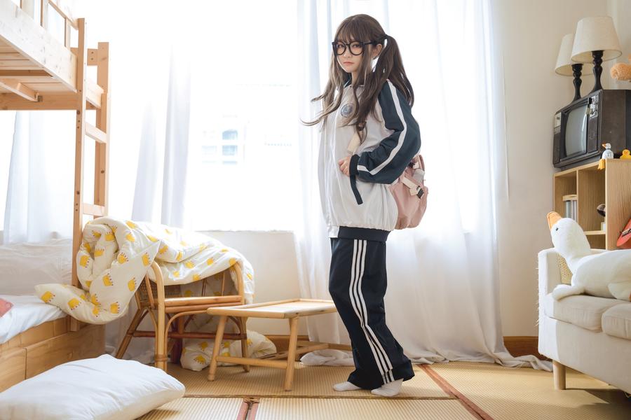 神沢永莉-No.012–家庭作业-在线看 第1张 神沢永莉-No.012–家庭作业-在线看 第1张