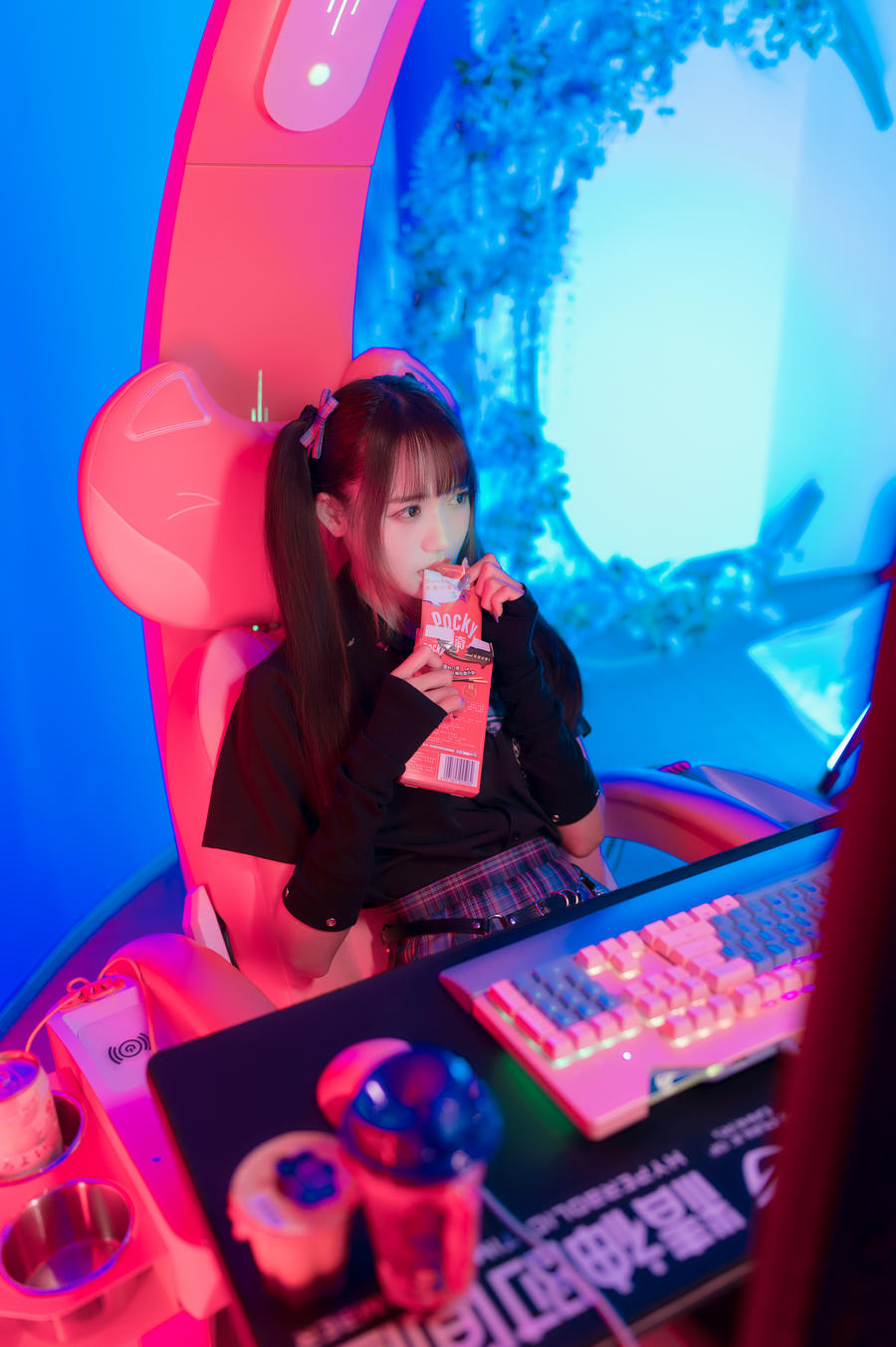 兔子Zzz不吃胡萝卜-No.054-电竞少女-在线看 第1张 兔子Zzz不吃胡萝卜-No.054-电竞少女-在线看 第1张