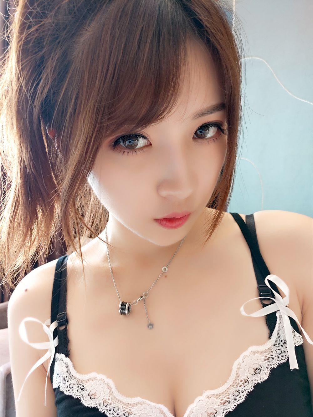 小女巫露娜-No.015-黑色吊带裙-在线看 第1张 小女巫露娜-No.015-黑色吊带裙-在线看 第1张