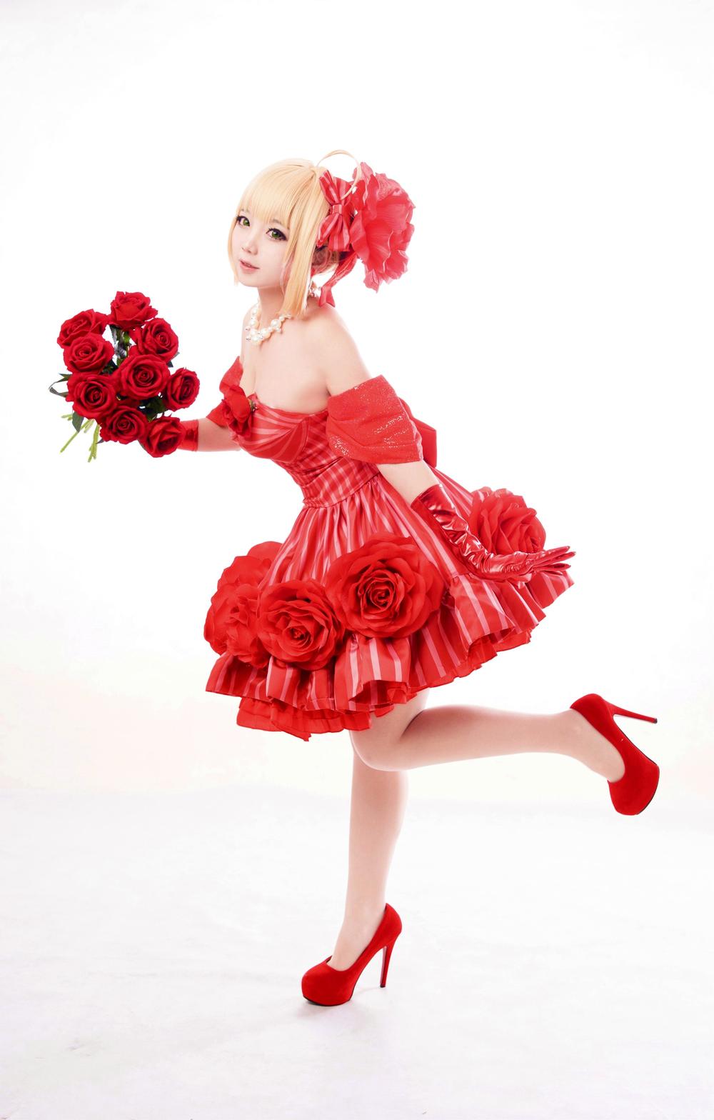 楚楚子w-No.003-FATE 尼禄正片-在线看 第2张 楚楚子w-No.003-FATE 尼禄正片-在线看 第2张