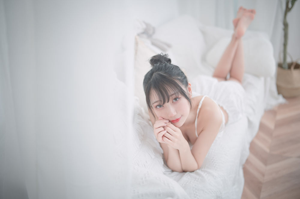 周叽是可爱兔兔-No.015-白色睡衣-在线看 第2张 周叽是可爱兔兔-No.015-白色睡衣-在线看 第2张