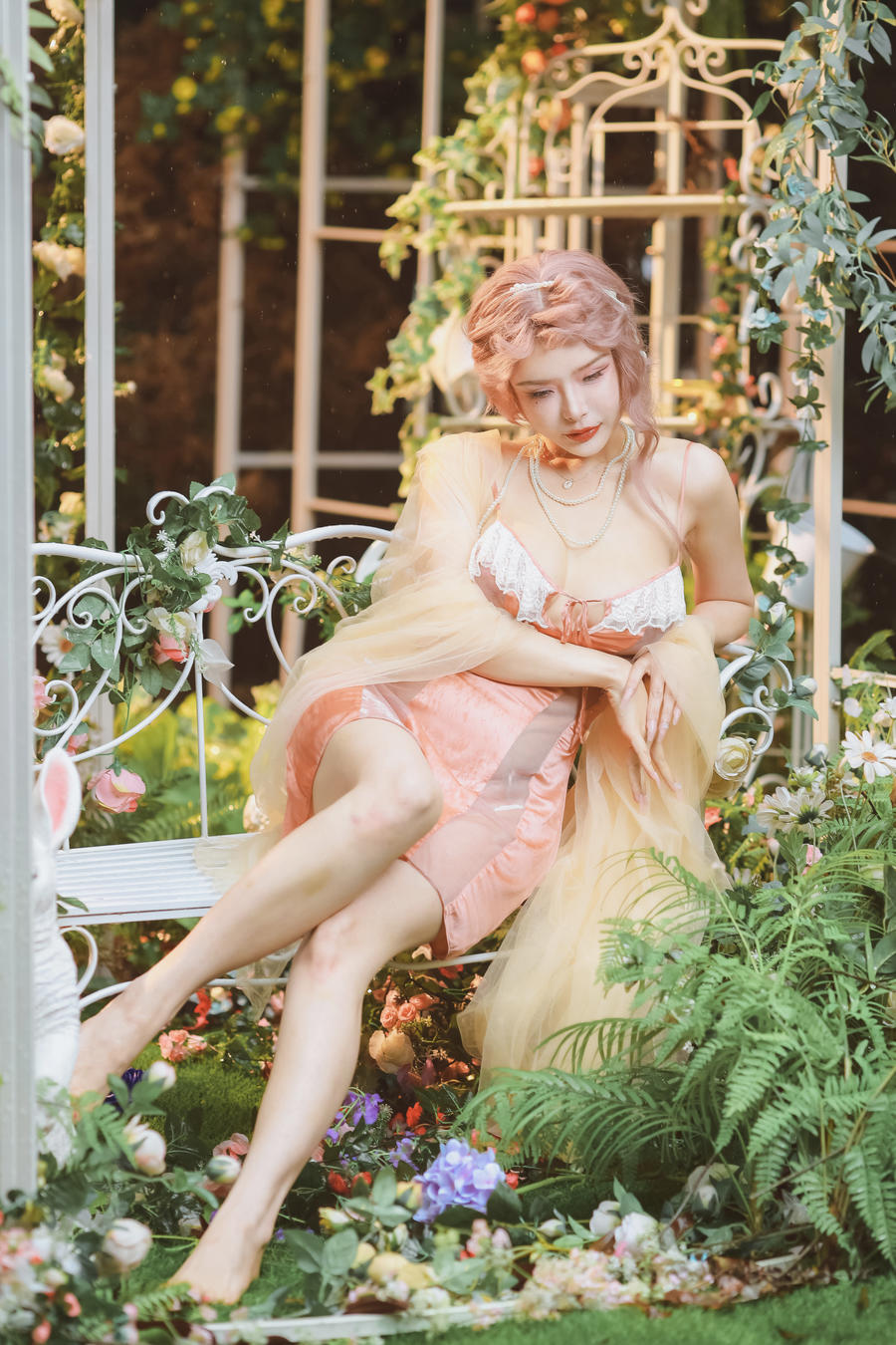 秋和柯基-No.100-花园嬉水-在线看 第2张 秋和柯基-No.100-花园嬉水-在线看 第2张