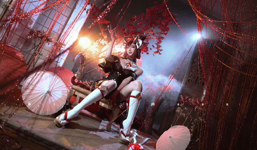 瓦斯塔亚小龙虾-No.001-猩红之月伊芙琳-在线看 第2张 瓦斯塔亚小龙虾-No.001-猩红之月伊芙琳-在线看 第2张