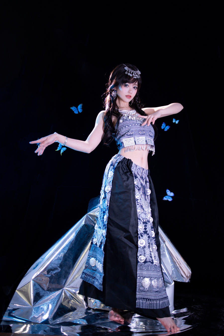 星黛鹿鹿i(千反田鹿子)-No.009 – 苗疆蓝蝶-在线看 第2张 星黛鹿鹿i(千反田鹿子)-No.009 – 苗疆蓝蝶-在线看 第2张