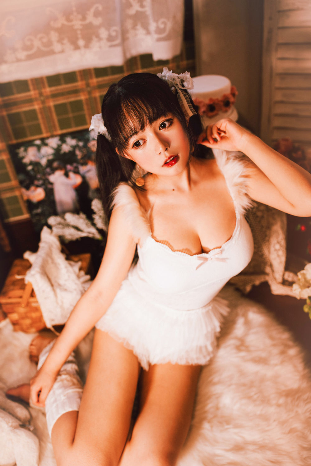 黑猫猫-No.024-白色双马尾-在线看 第1张 黑猫猫-No.024-白色双马尾-在线看 第1张