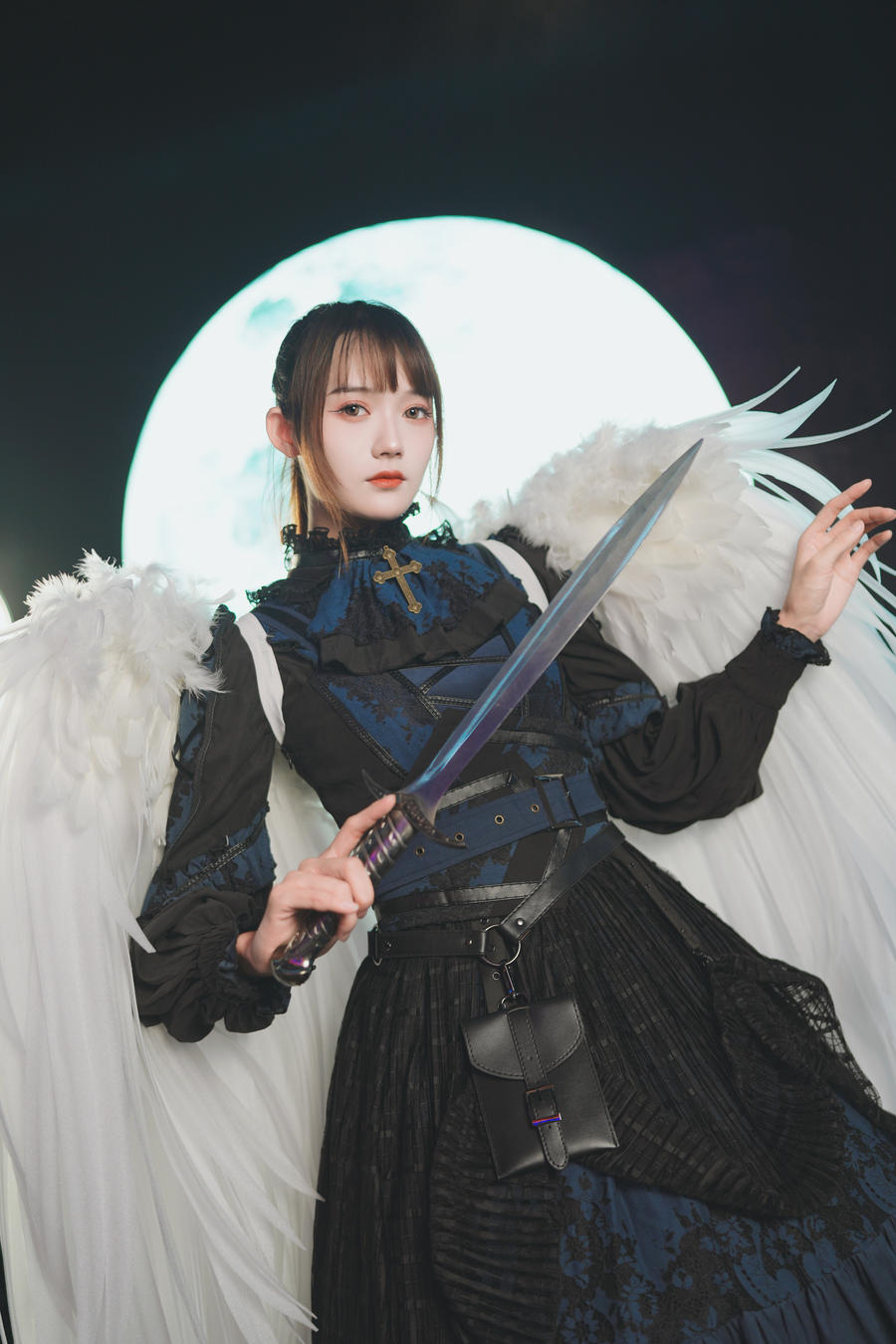 兔子Zzz不吃胡萝卜-No.144–赛博折翼天使-在线看 第2张 兔子Zzz不吃胡萝卜-No.144–赛博折翼天使-在线看 第2张