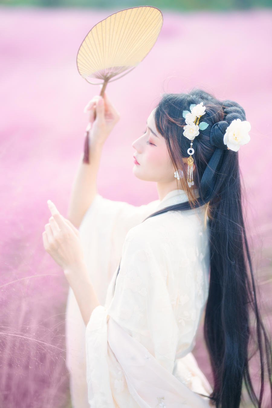 兔子Zzz不吃胡萝卜-No.068-粉草回忆-在线看 第1张 兔子Zzz不吃胡萝卜-No.068-粉草回忆-在线看 第1张