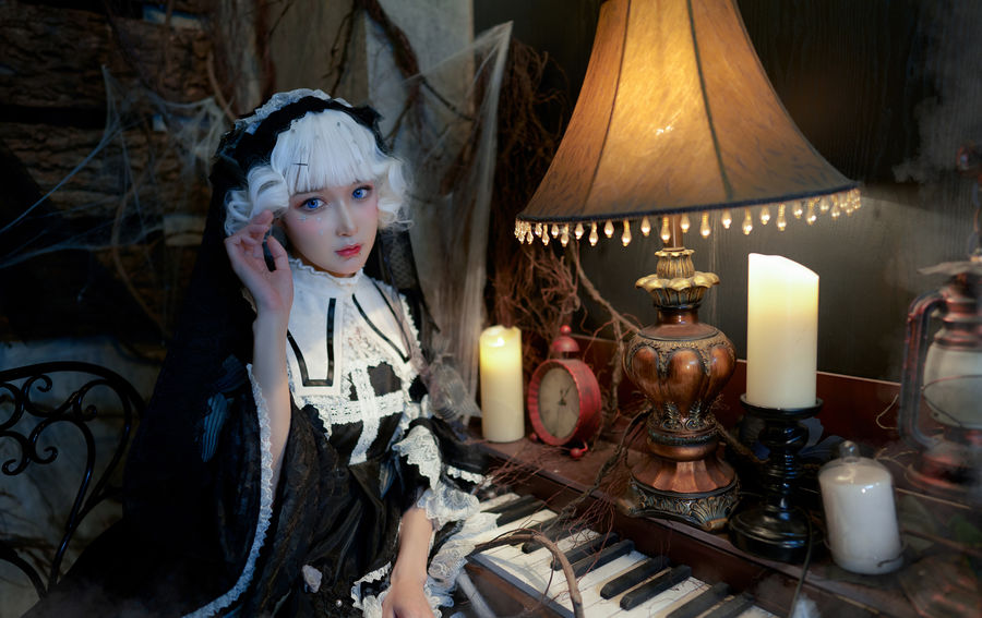 阿包也是兔娘-No.006-小裙子 夜之钢琴曲-在线看 第1张 阿包也是兔娘-No.006-小裙子 夜之钢琴曲-在线看 第1张