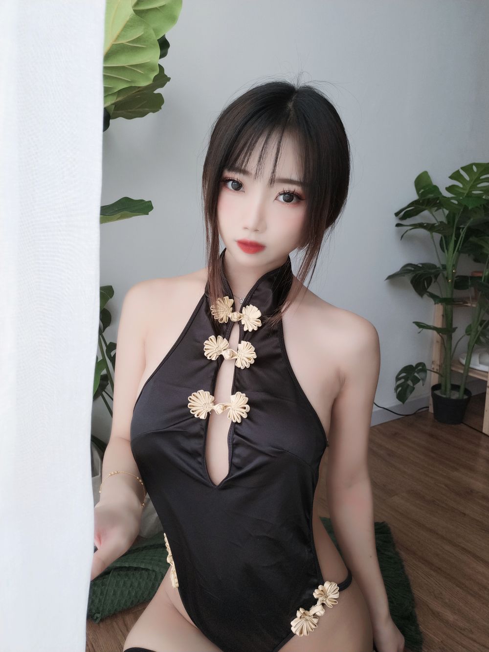 鬼畜瑶在不在w-No.036-黑色短款旗袍-在线看 第1张 鬼畜瑶在不在w-No.036-黑色短款旗袍-在线看 第1张