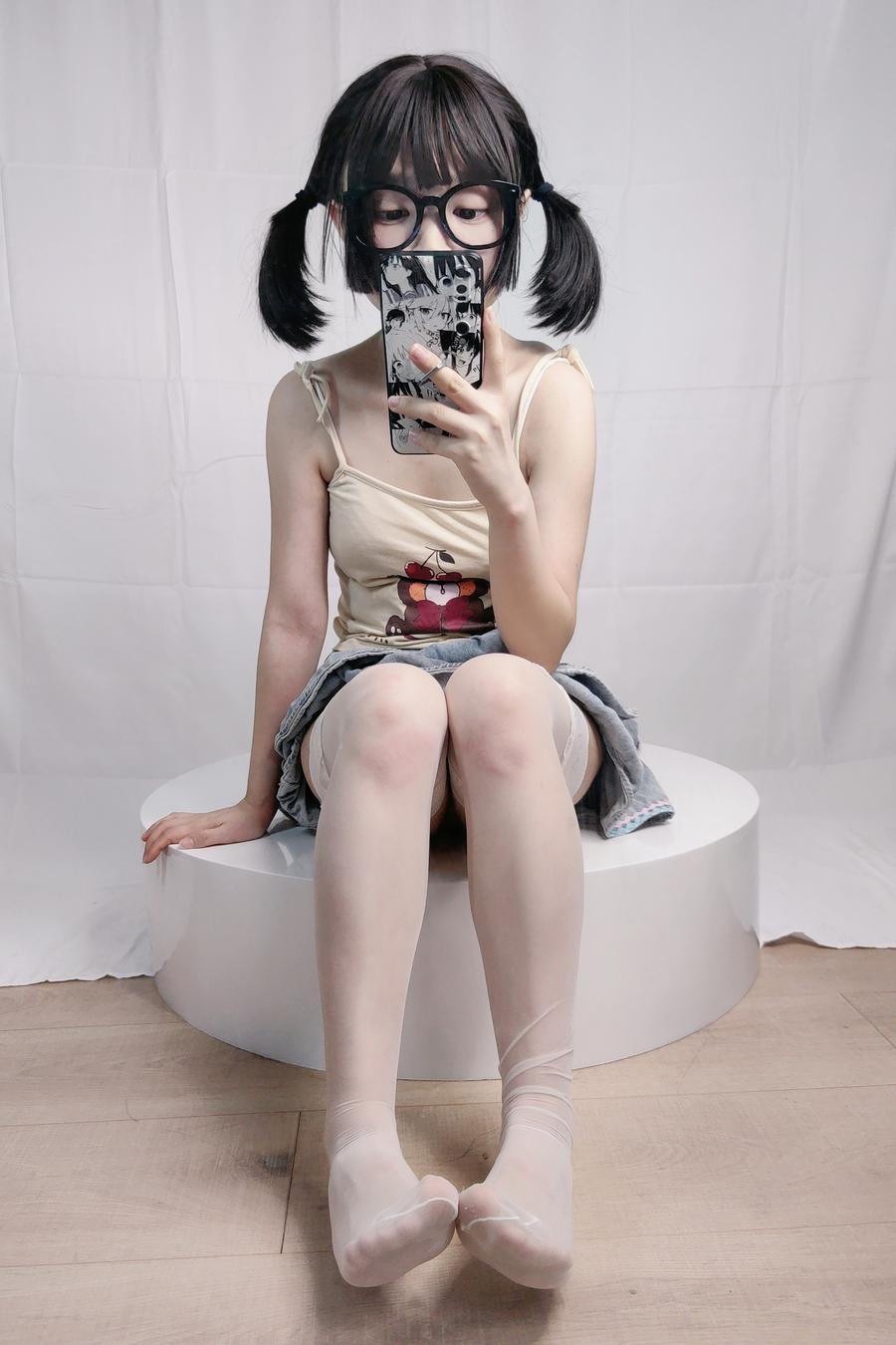 神沢永莉-No.004-绫蛋糕裙吊带袜汐-在线看 第1张 神沢永莉-No.004-绫蛋糕裙吊带袜汐-在线看 第1张