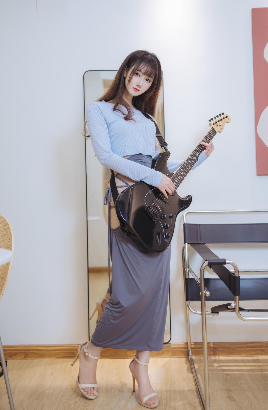 羽生三未-No.013 – 吉他妹妹-在线看 第2张 羽生三未-No.013 – 吉他妹妹-在线看 第2张