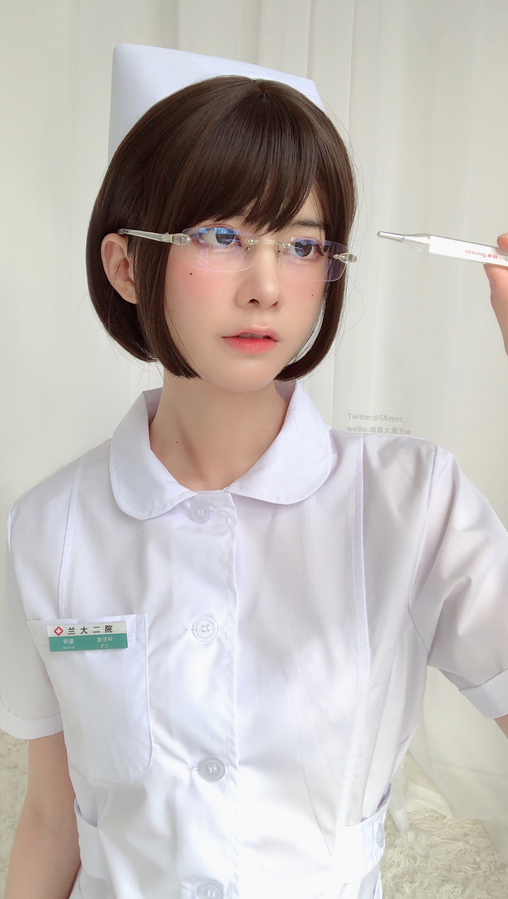 眼酱大魔王w-No.004-白护士-在线看 第1张 眼酱大魔王w-No.004-白护士-在线看 第1张