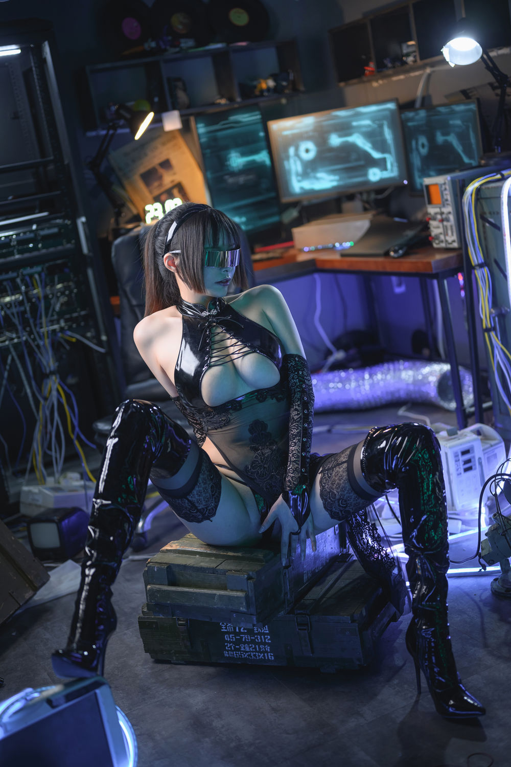 秋和柯基-No.046-VR女友(现实篇)-在线看 第2张 秋和柯基-No.046-VR女友(现实篇)-在线看 第2张