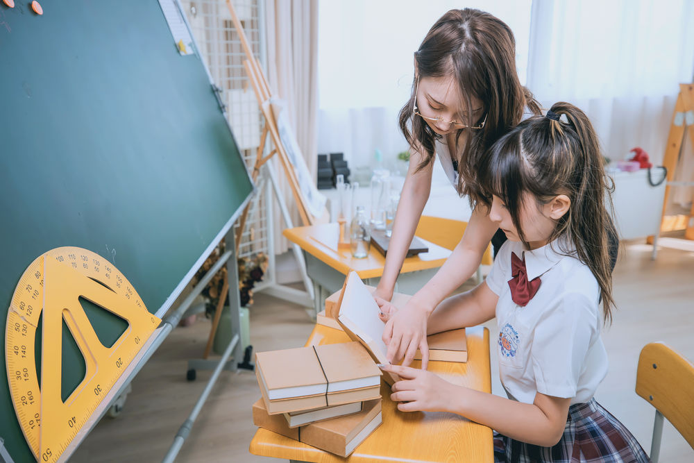 神楽坂真冬-No.052-《数之歌》百合教室-在线看 第3张 神楽坂真冬-No.052-《数之歌》百合教室-在线看 第3张