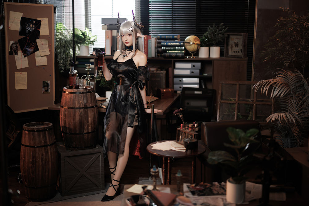 南宫-No.095-明日方舟 泥岩礼服-在线看 第1张 南宫-No.095-明日方舟 泥岩礼服-在线看 第1张